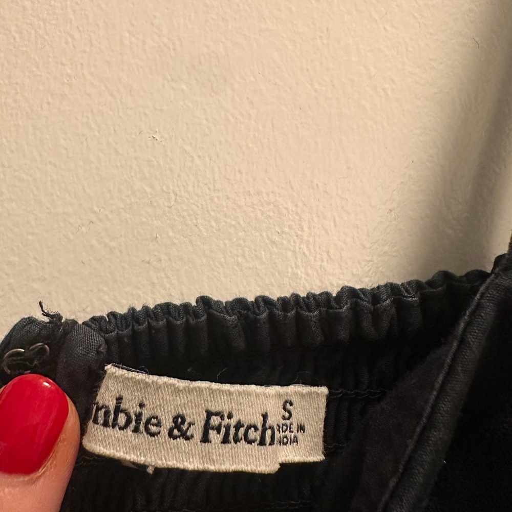 Abercrombie & Fitch Black Square-Neck Maxi Dress - Picture 3 of 3
